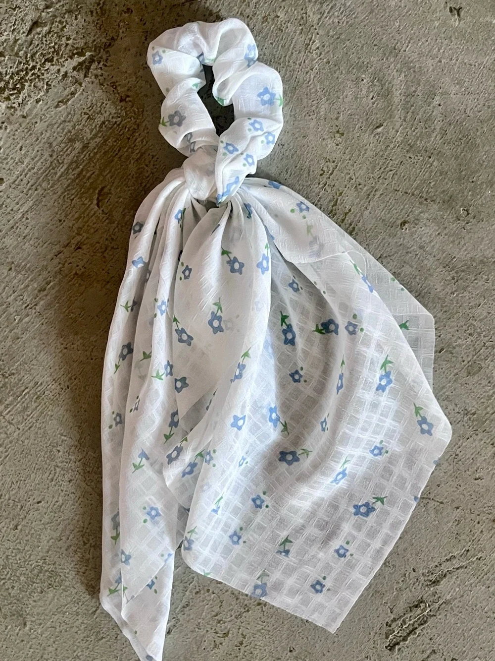Floral Daisy Bow Scrunchie Scarf - Olive Green